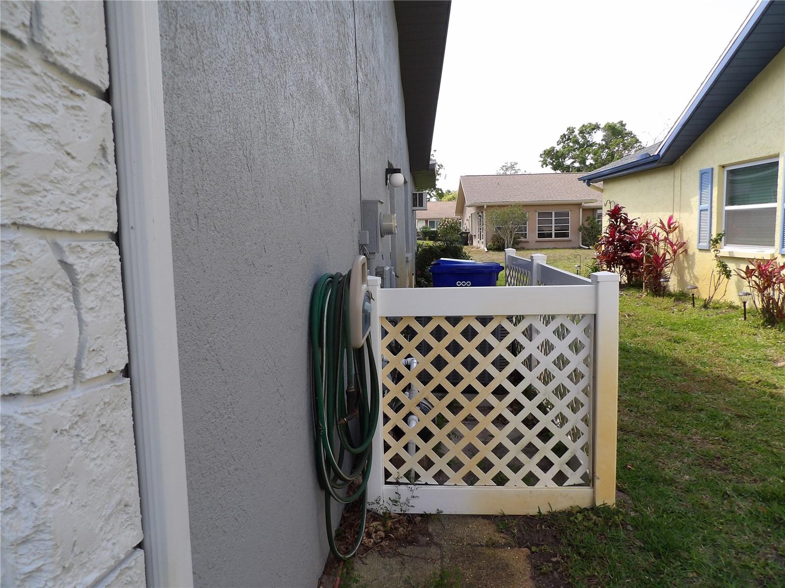 1660 CALEDONIA DR, PALM HARBOR, FL, 34684