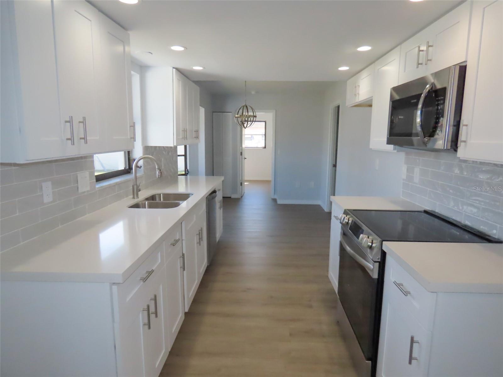 807 NECTAR RD, VENICE, FL, 34293