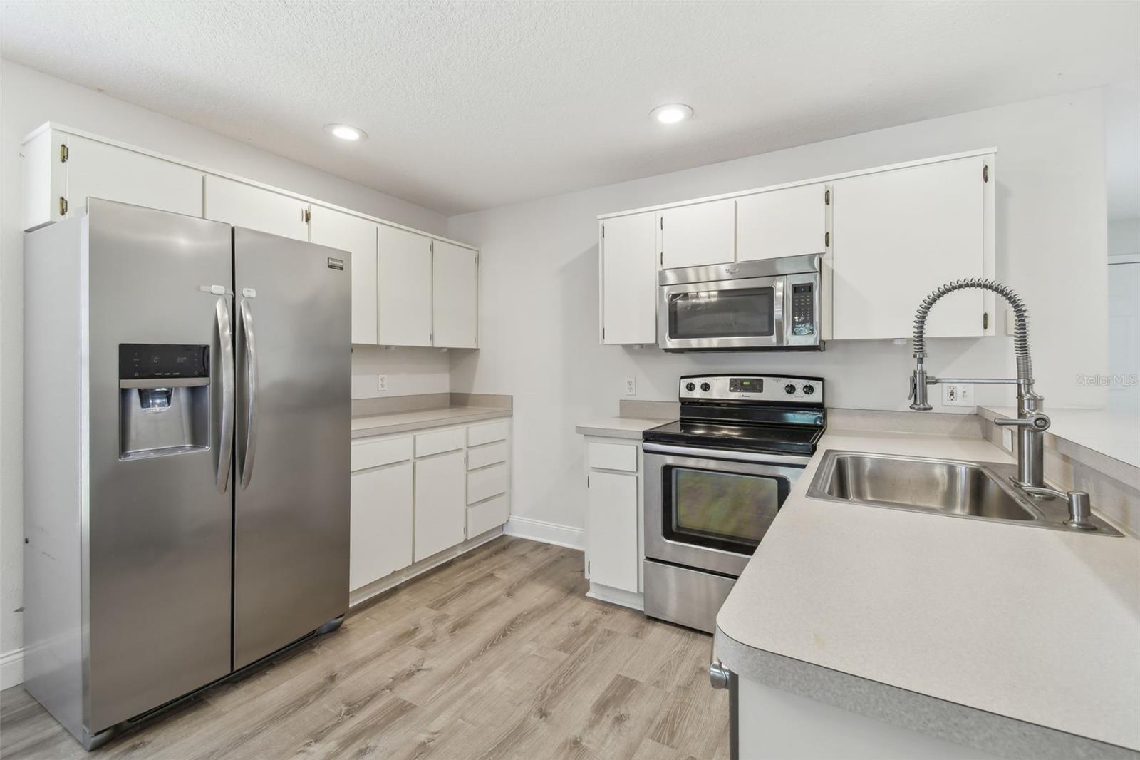 206 2ND AVE SE, LUTZ, FL, 33549