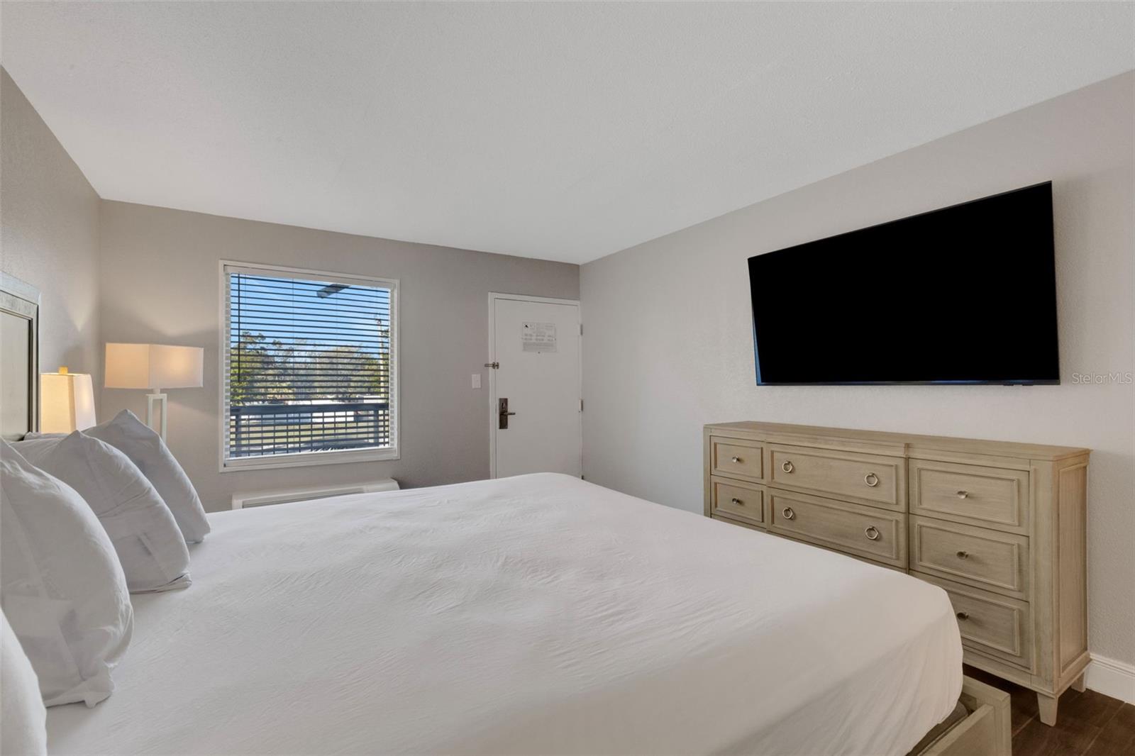 7150 N TAMIAMI TRL #S603, SARASOTA, FL, 34243