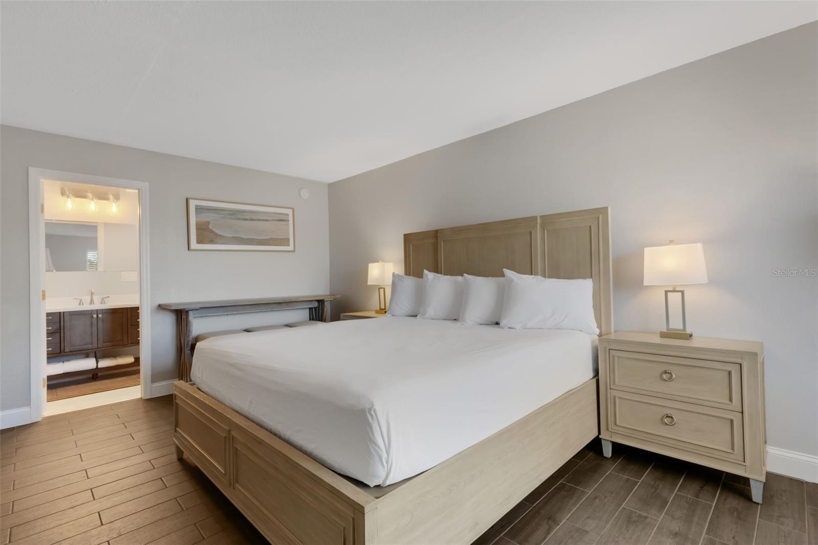 7150 N TAMIAMI TRL #S603, SARASOTA, FL, 34243