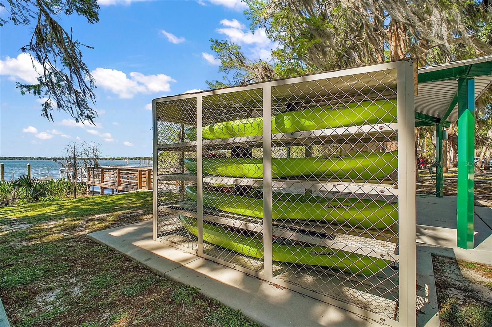 590 SANDLAKE CT, MOUNT DORA, FL, 32757