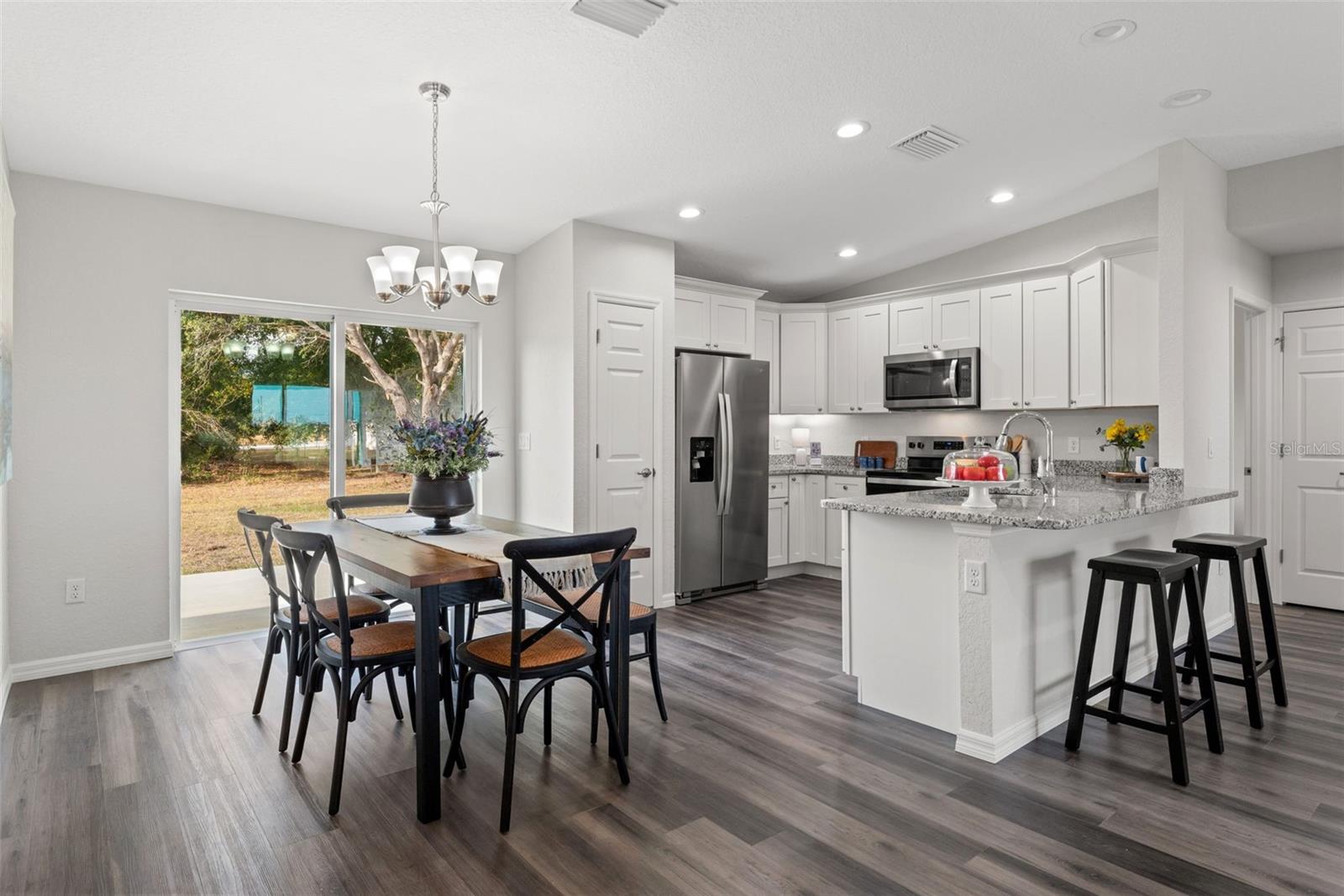 12 FISHER LOOP CT, OCKLAWAHA, FL, 32179