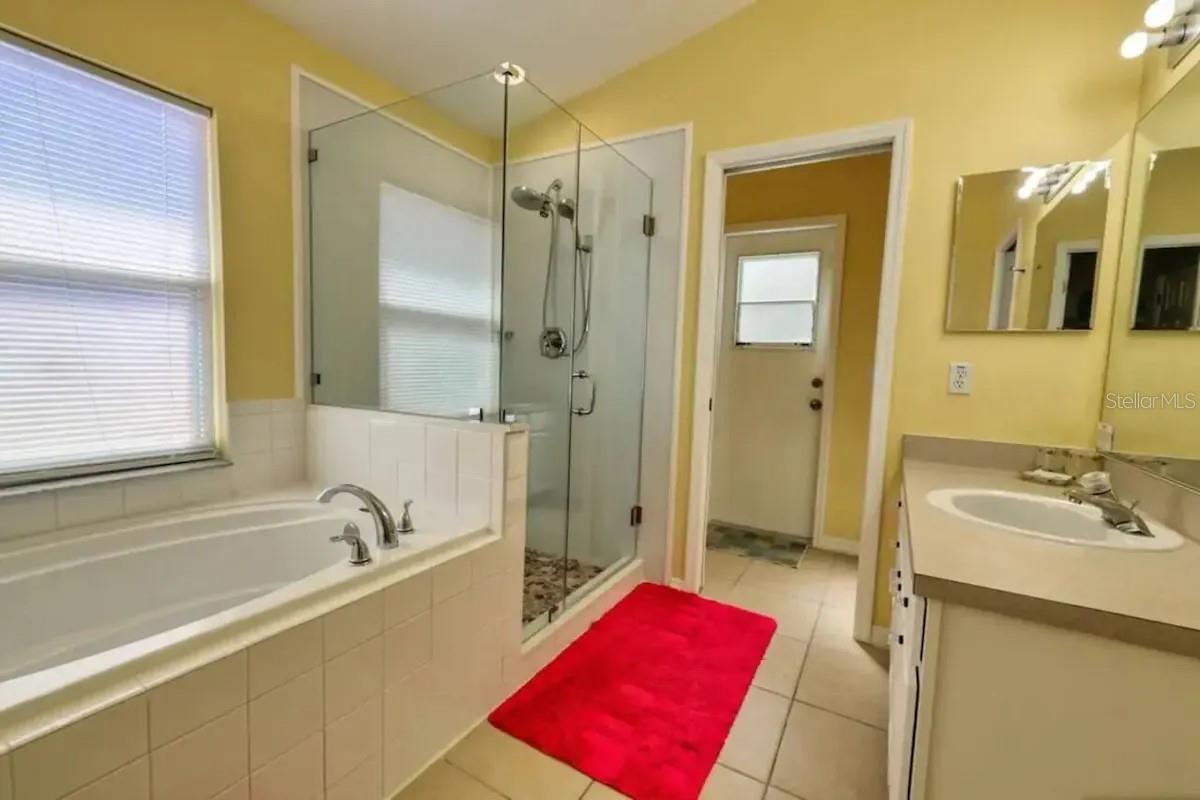 1047 CLEAR CREEK CIR, CLERMONT, FL, 34714