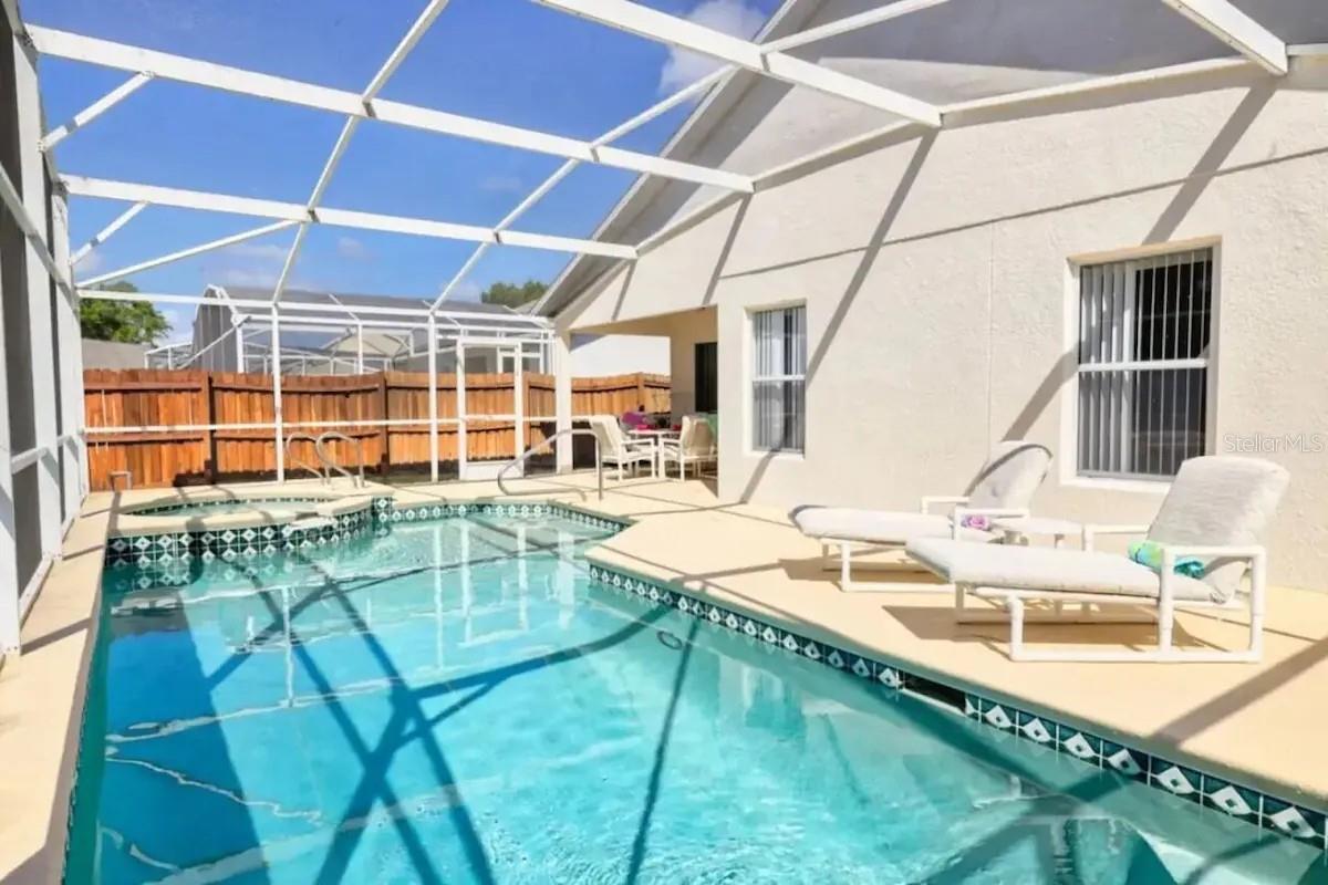 1047 CLEAR CREEK CIR, CLERMONT, FL, 34714