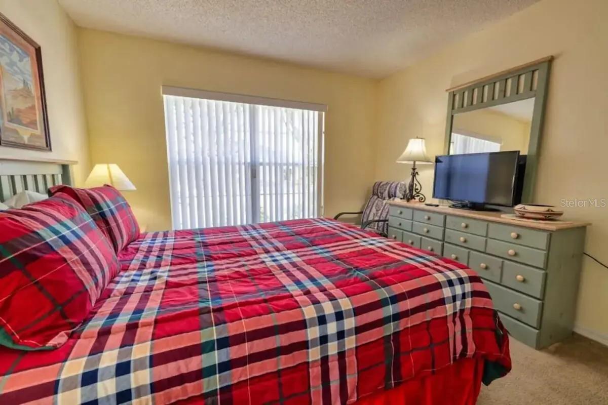 1047 CLEAR CREEK CIR, CLERMONT, FL, 34714