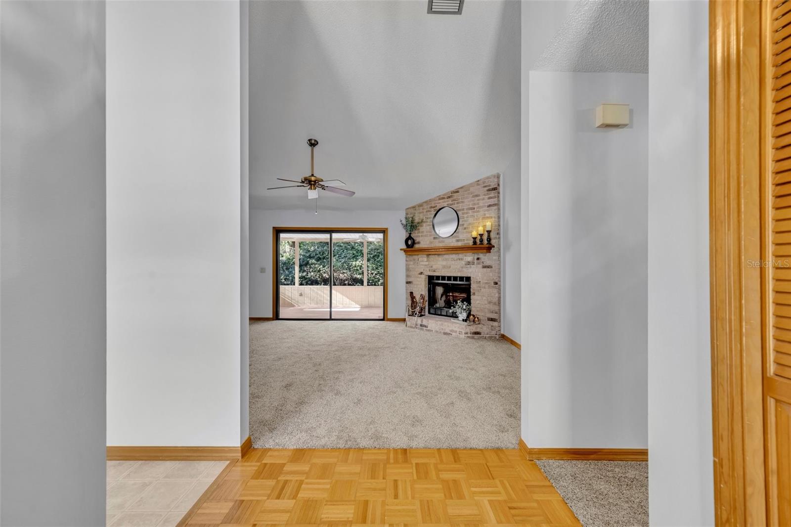 715 OAK TER, ORANGE CITY, FL, 32763
