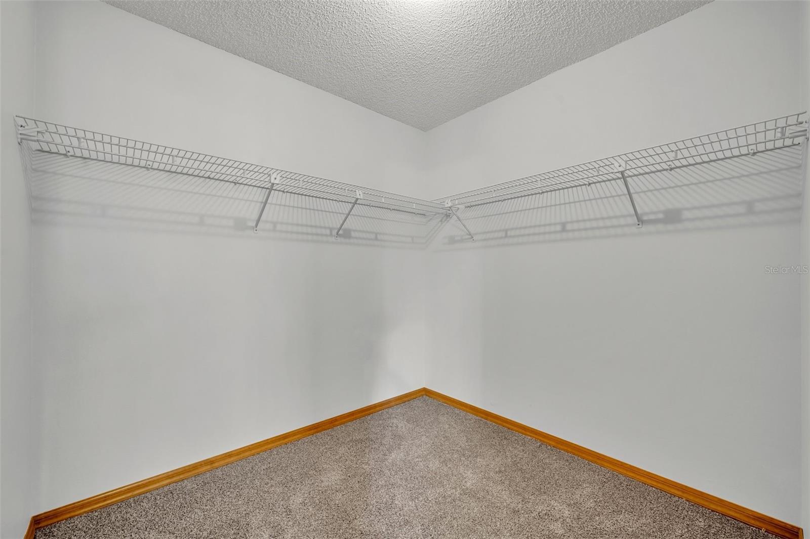 715 OAK TER, ORANGE CITY, FL, 32763