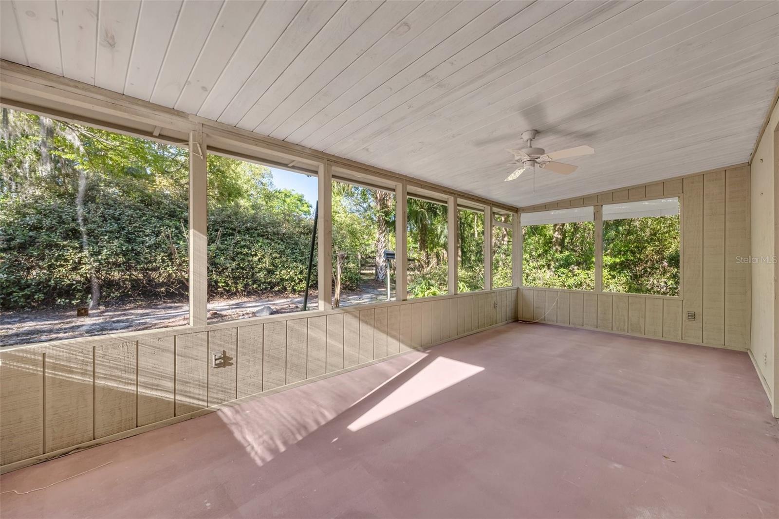 715 OAK TER, ORANGE CITY, FL, 32763