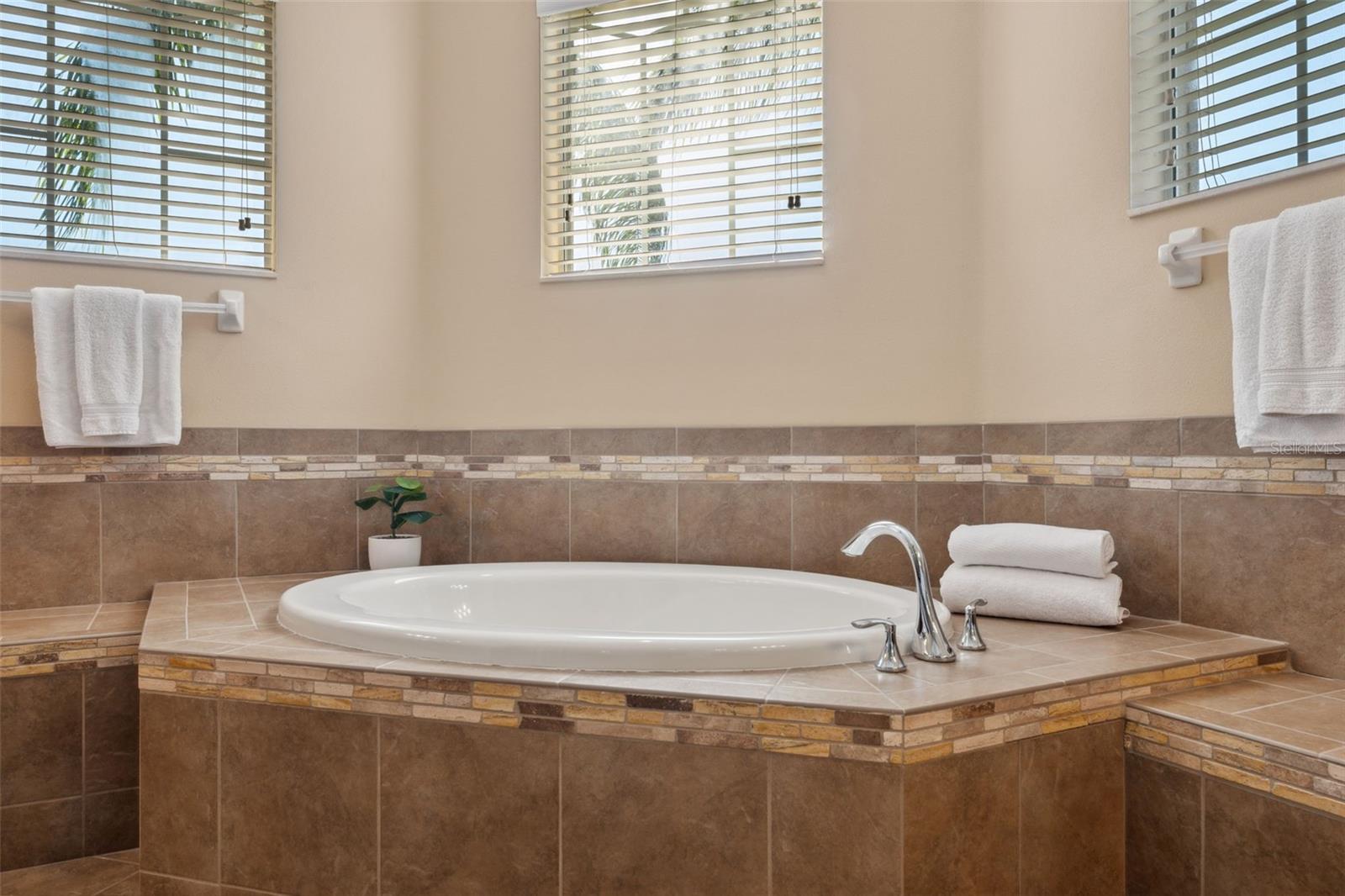 1312 LAKE POLO DR, ODESSA, FL, 33556