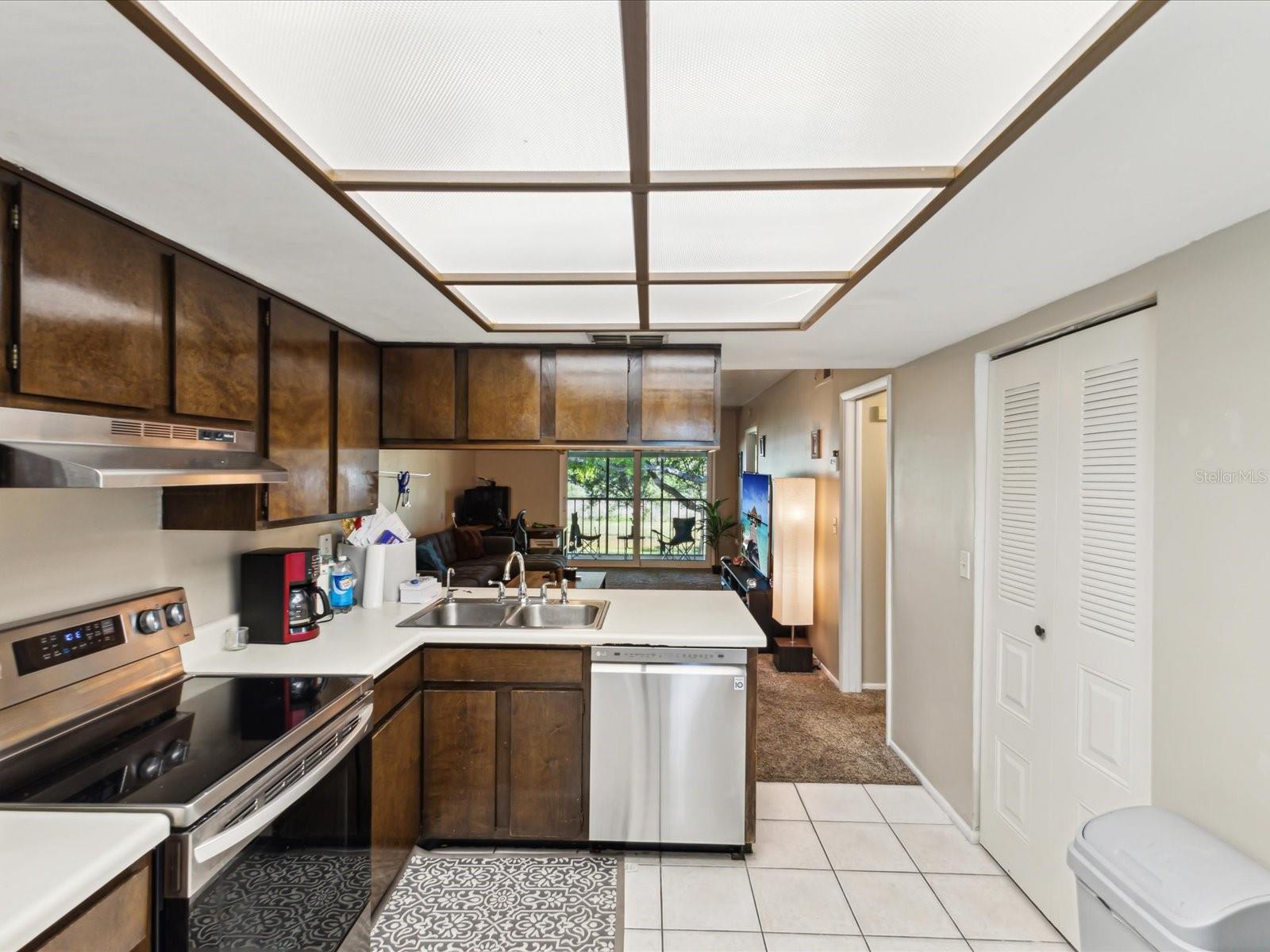 114 MEADOW LN #114, OLDSMAR, FL, 34677