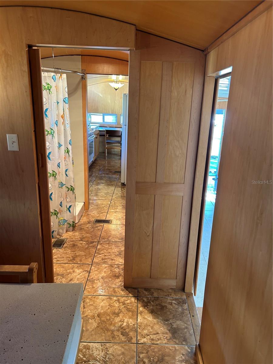 K4902854 Property Photo