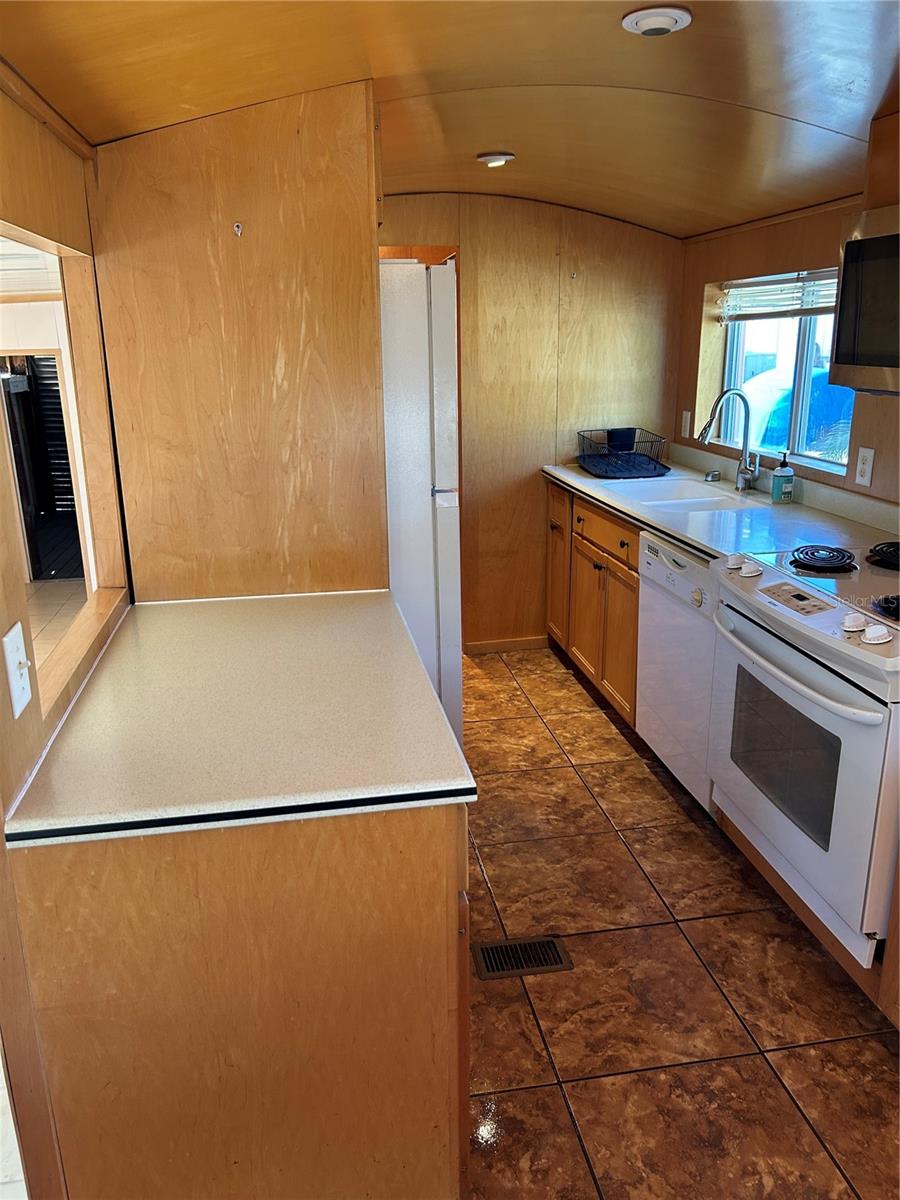 K4902854 Property Photo