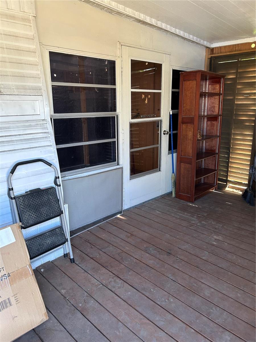 K4902854 Property Photo