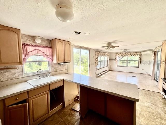 6825 EDGEWATER DR, NEW PORT RICHEY, FL, 34652
