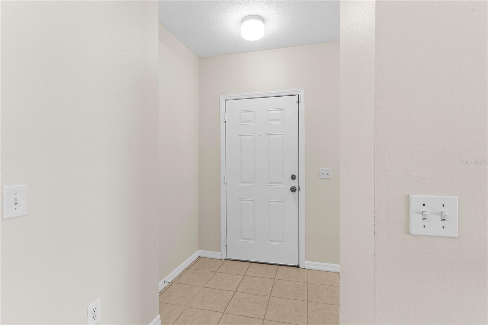 6413 HOLLYDALE PL #202, RIVERVIEW, FL, 33578
