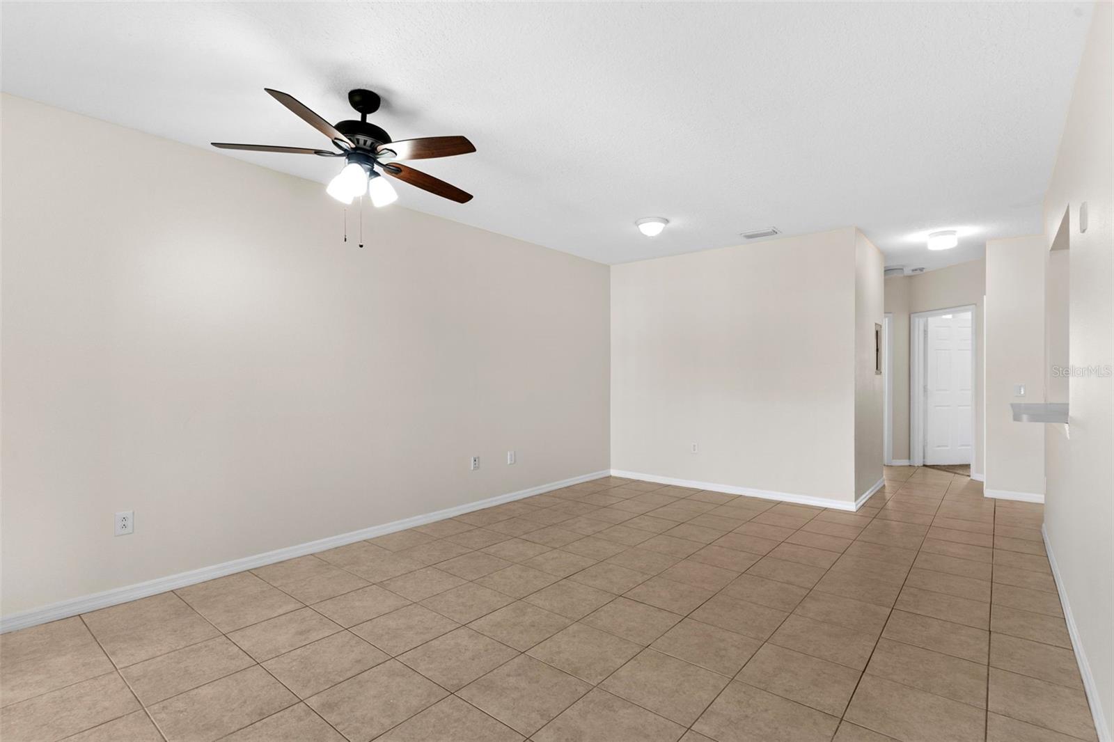 6413 HOLLYDALE PL #202, RIVERVIEW, FL, 33578