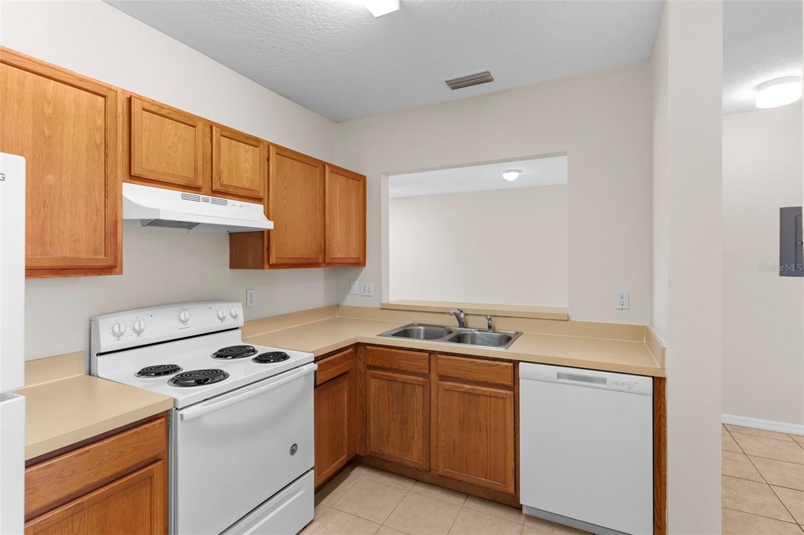 6413 HOLLYDALE PL #202, RIVERVIEW, FL, 33578