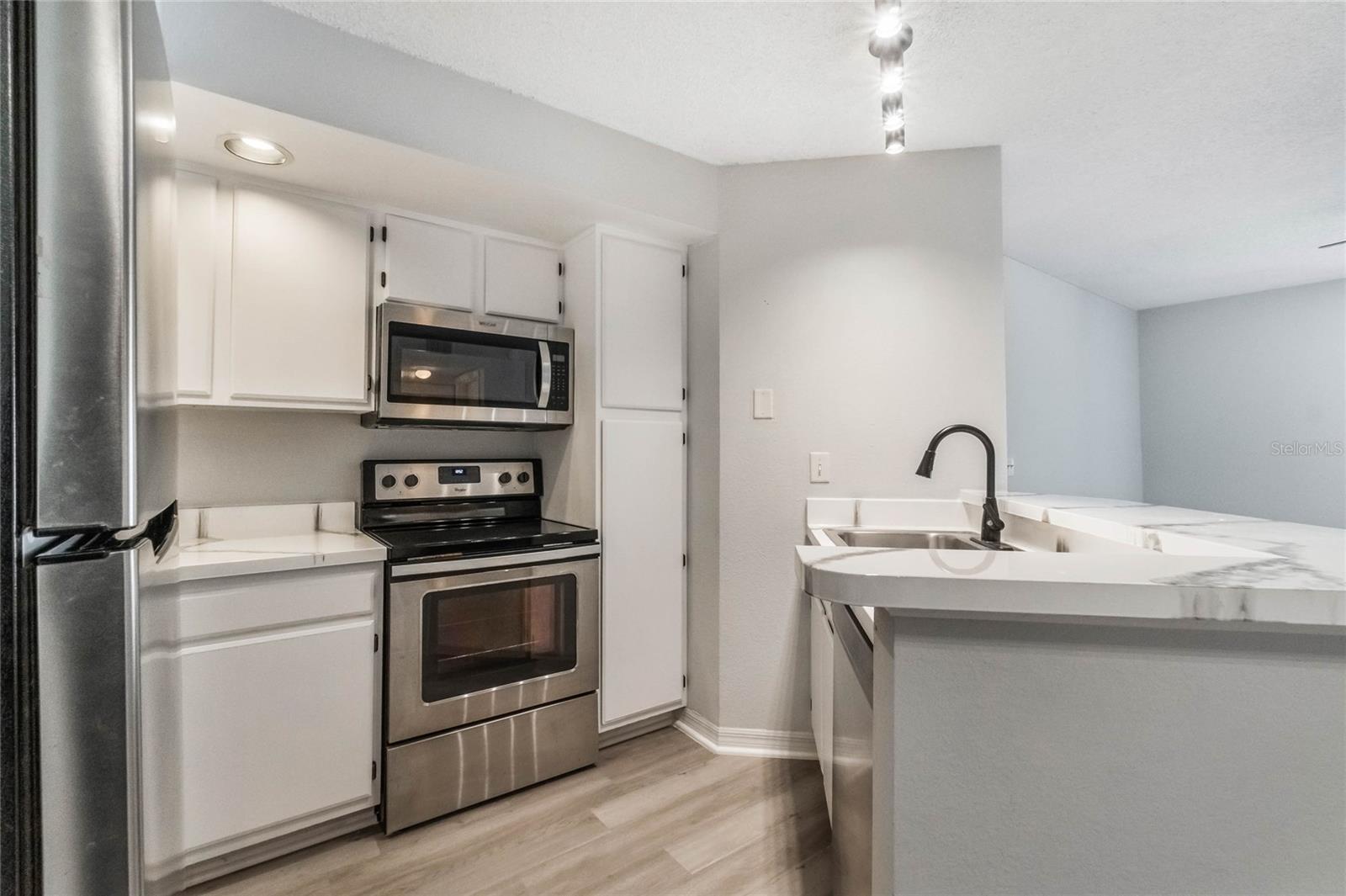 4532 COMMANDER DR #2115, ORLANDO, FL, 32822