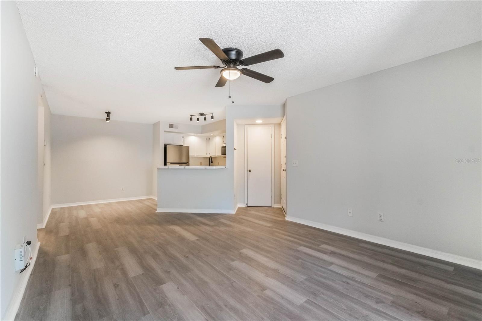 4532 COMMANDER DR #2115, ORLANDO, FL, 32822
