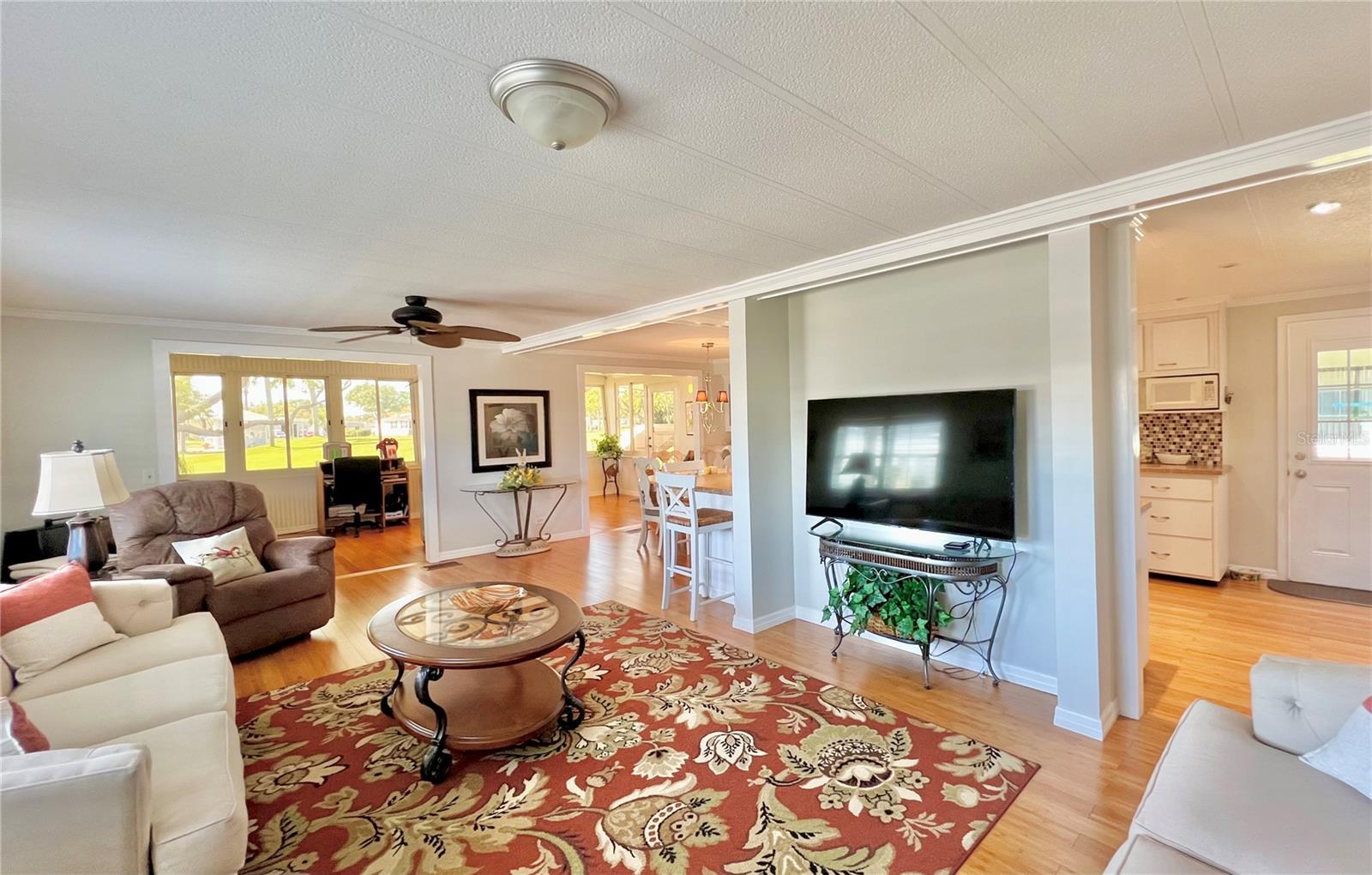 1100 BELCHER RD S #410, LARGO, FL, 33771