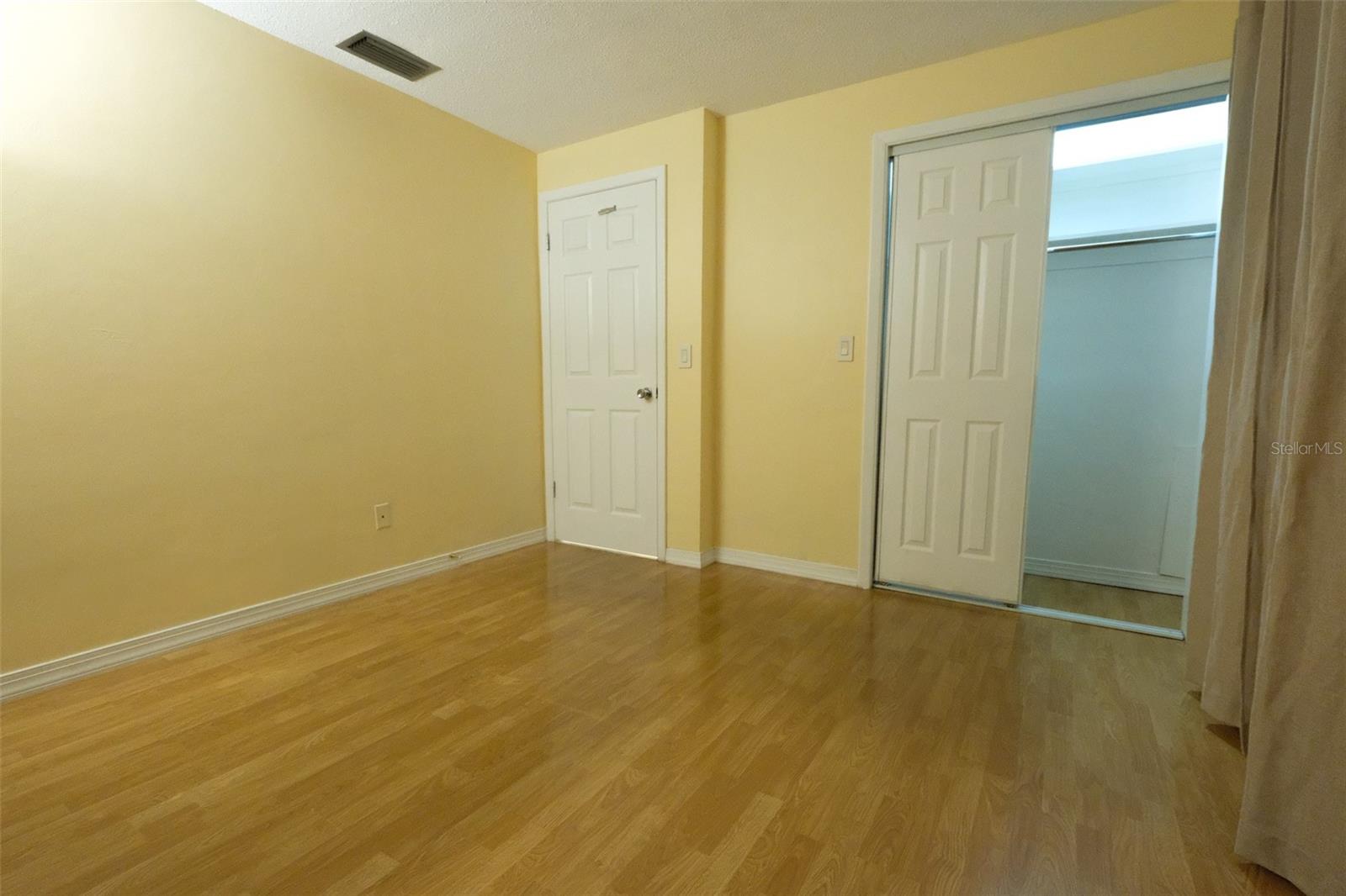 2118 NE COACHMAN RD, CLEARWATER, FL, 33765
