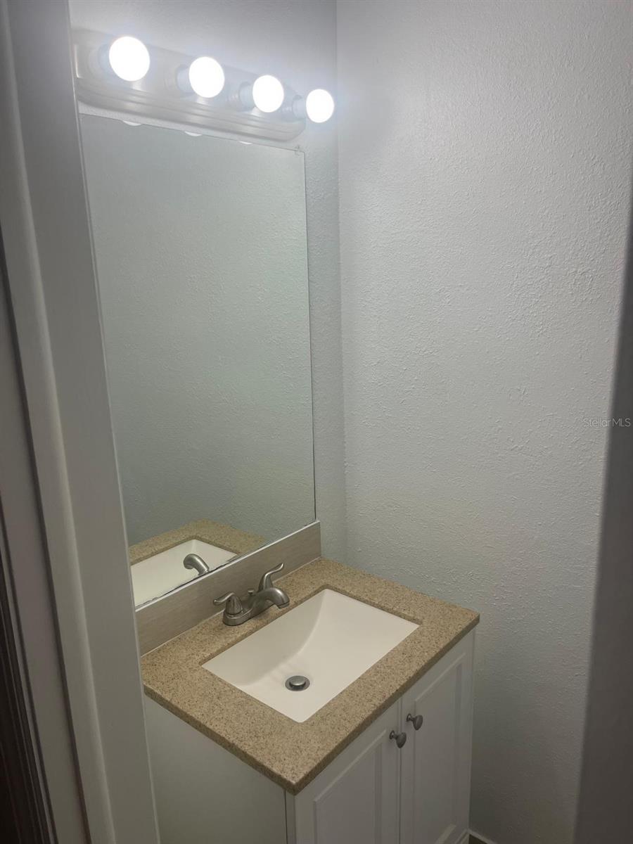 2118 NE COACHMAN RD, CLEARWATER, FL, 33765