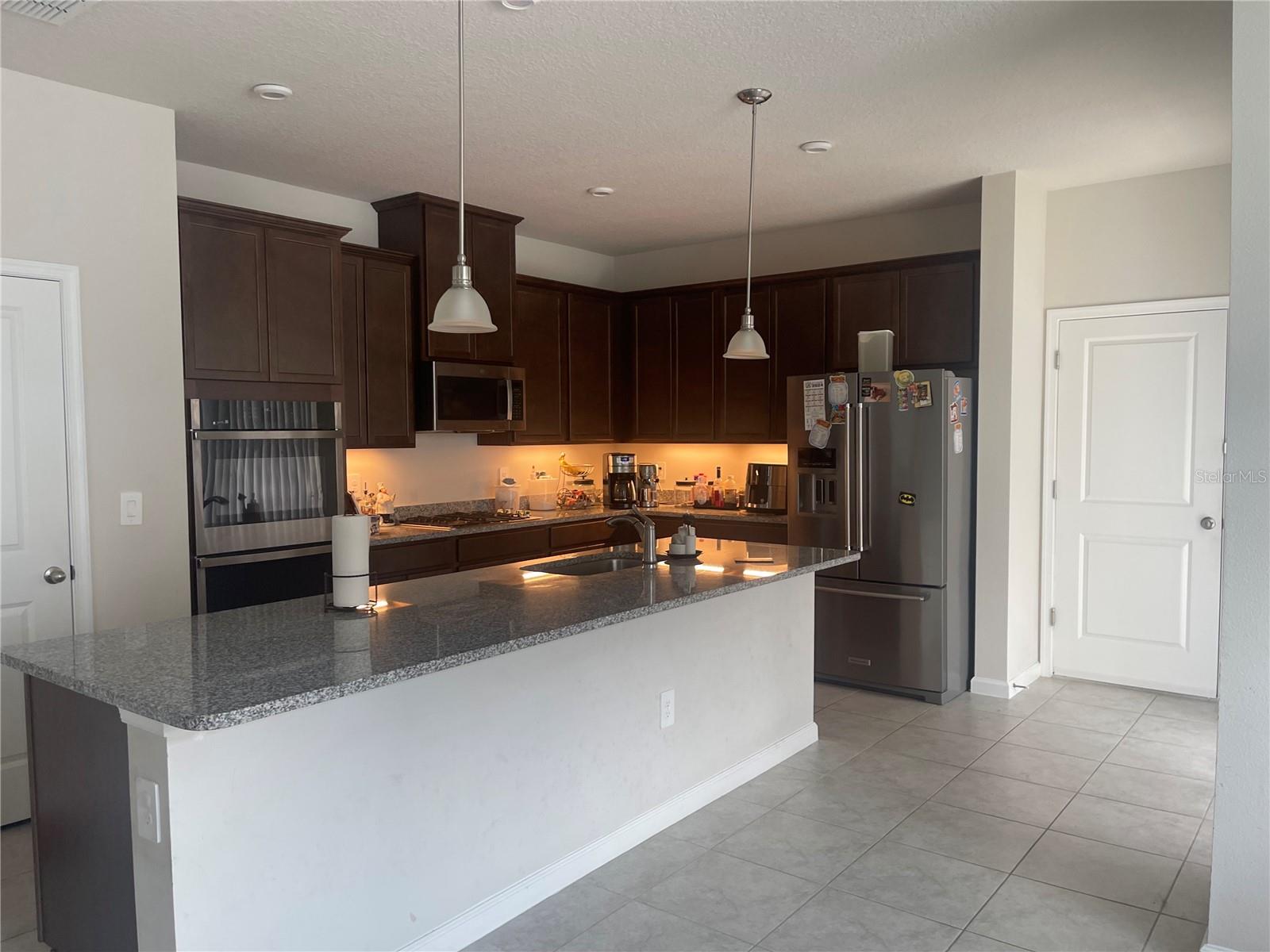 3954 GREAT SMOKEY WAY, APOPKA, FL, 32712