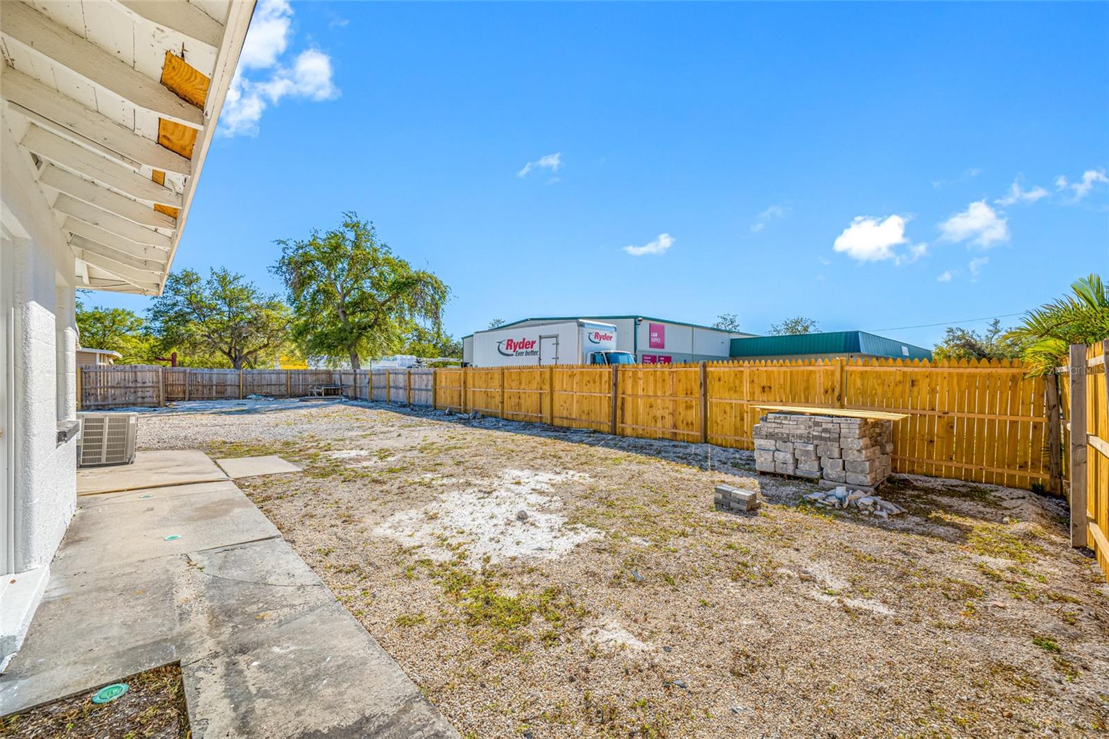 2520 MANATEE AVE E, BRADENTON, FL, 34208