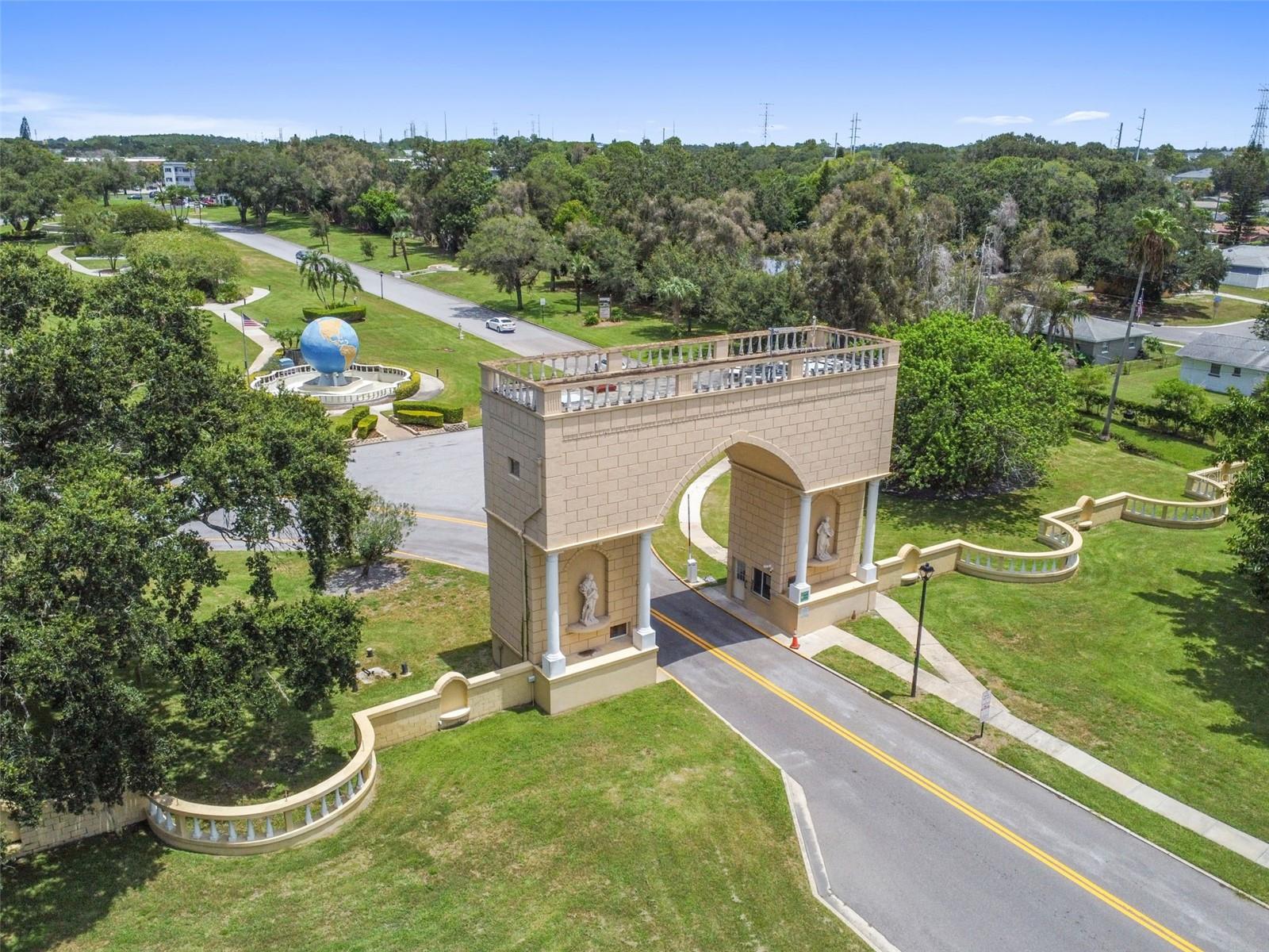 2070 WORLD PARKWAY BLVD #34, CLEARWATER, FL, 33763