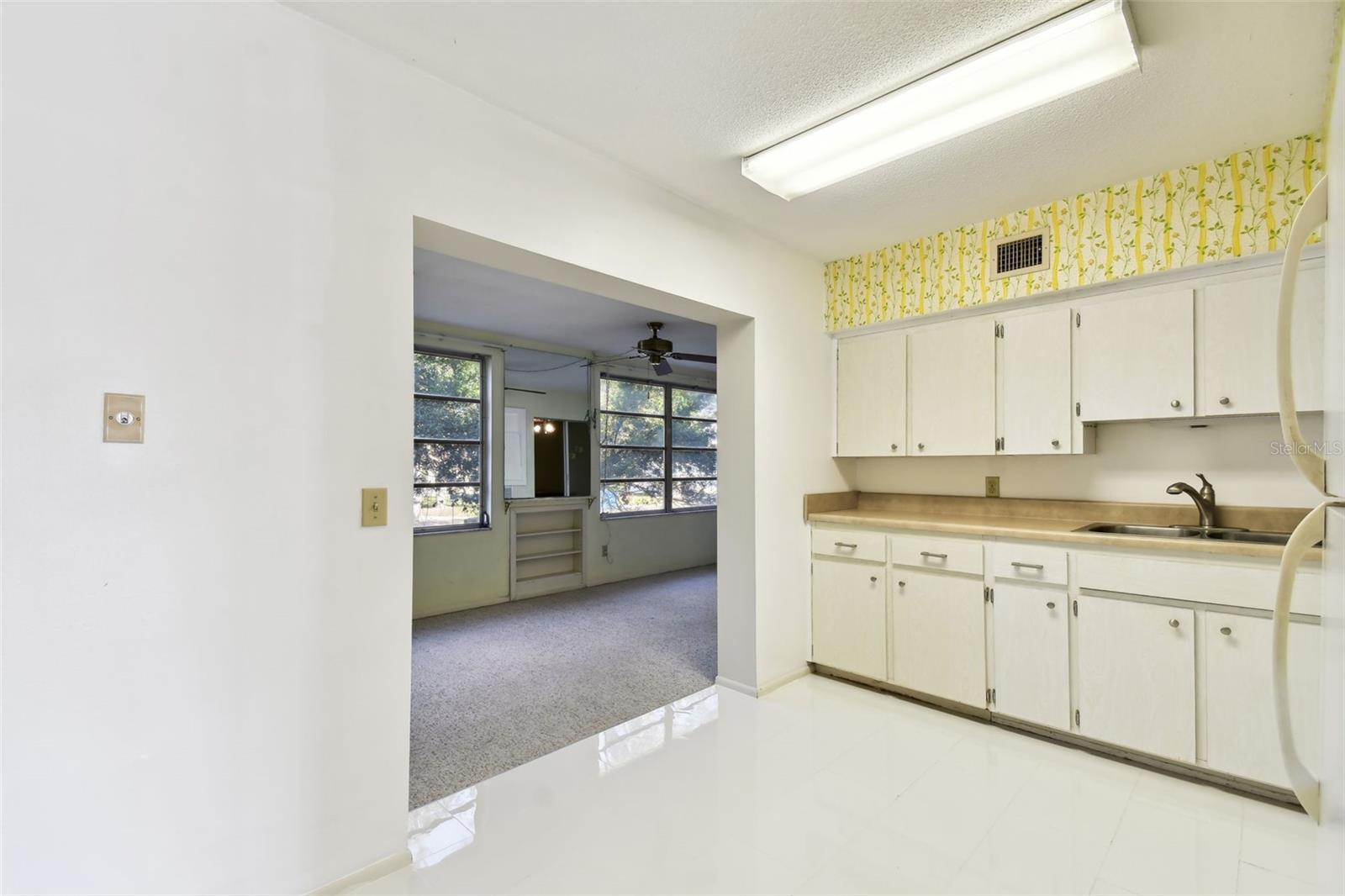 2070 WORLD PARKWAY BLVD #34, CLEARWATER, FL, 33763