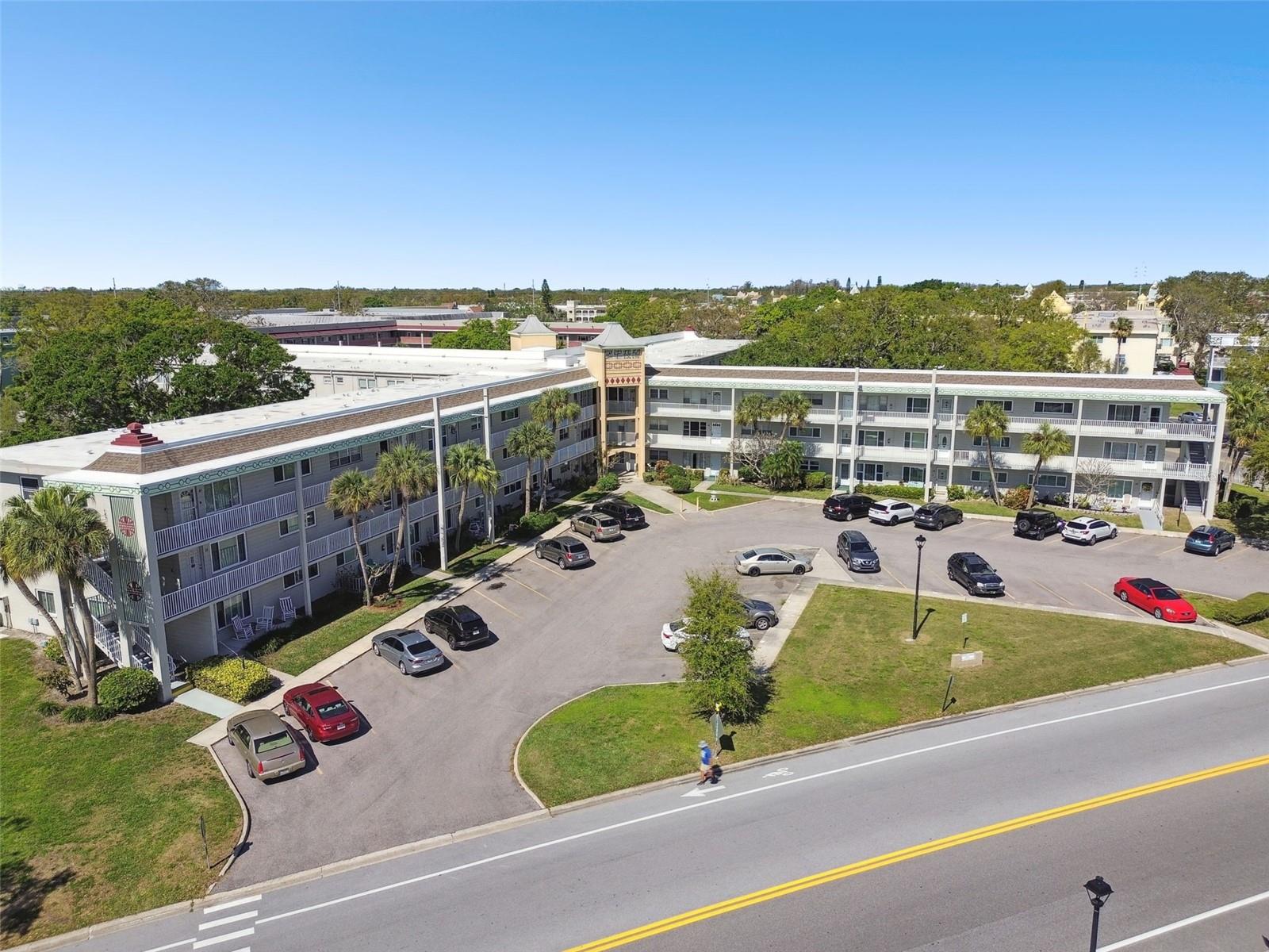 2070 WORLD PARKWAY BLVD #34, CLEARWATER, FL, 33763