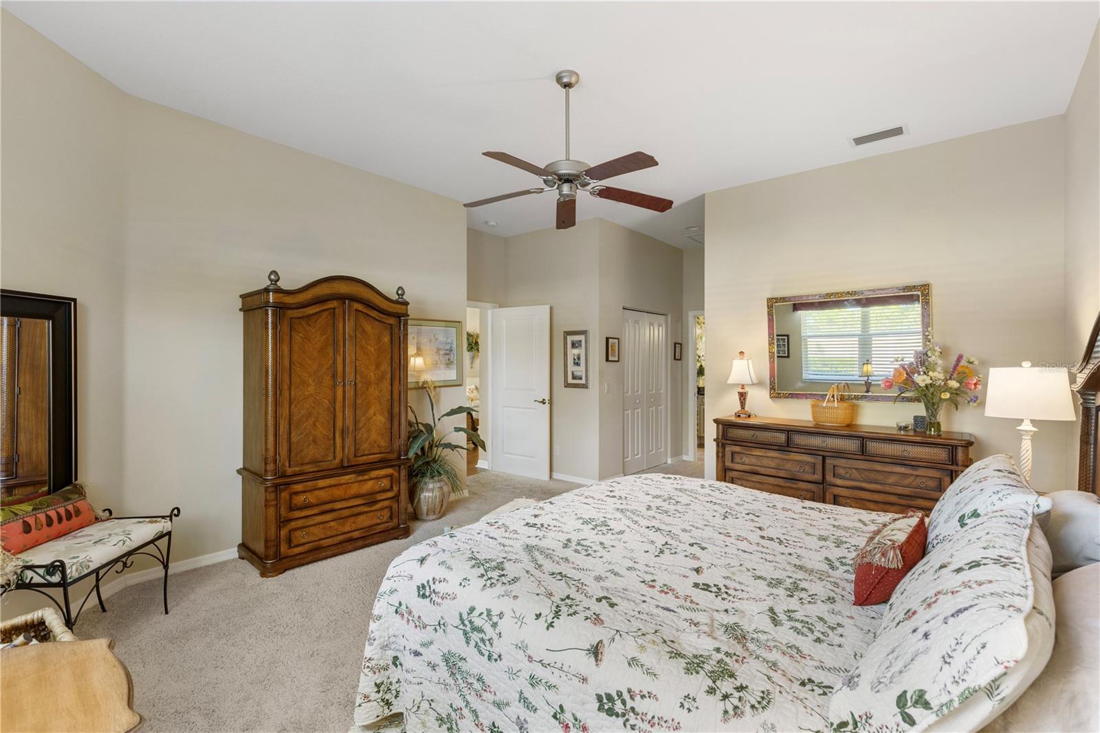1627 LANCASHIRE DR, VENICE, FL, 34293