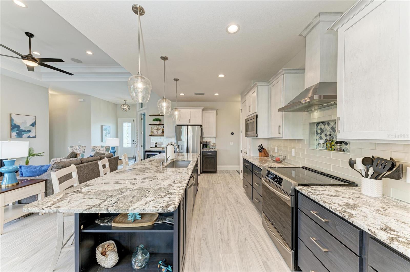13831 BEGONIA CIR, PORT CHARLOTTE, FL, 33981