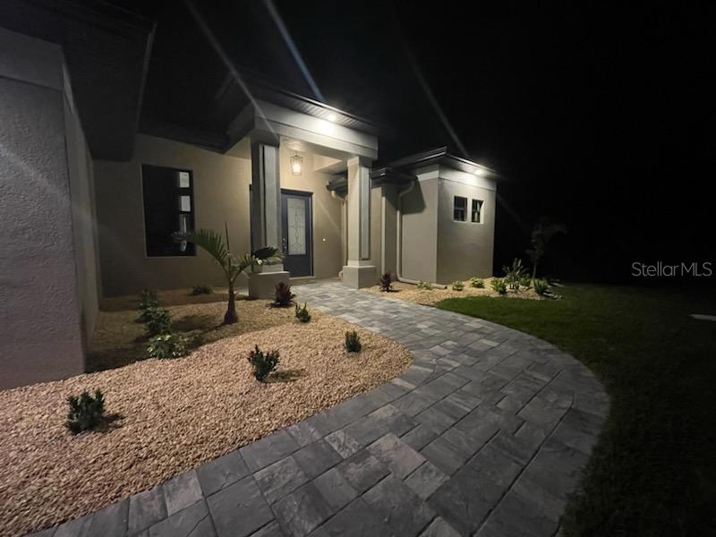 13831 BEGONIA CIR, PORT CHARLOTTE, FL, 33981
