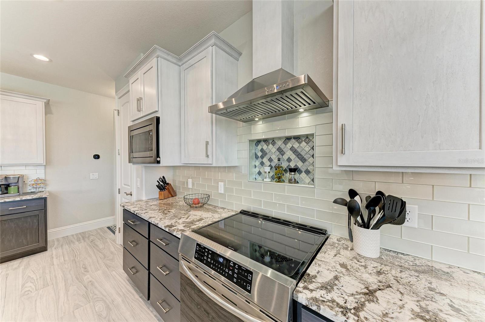 13831 BEGONIA CIR, PORT CHARLOTTE, FL, 33981