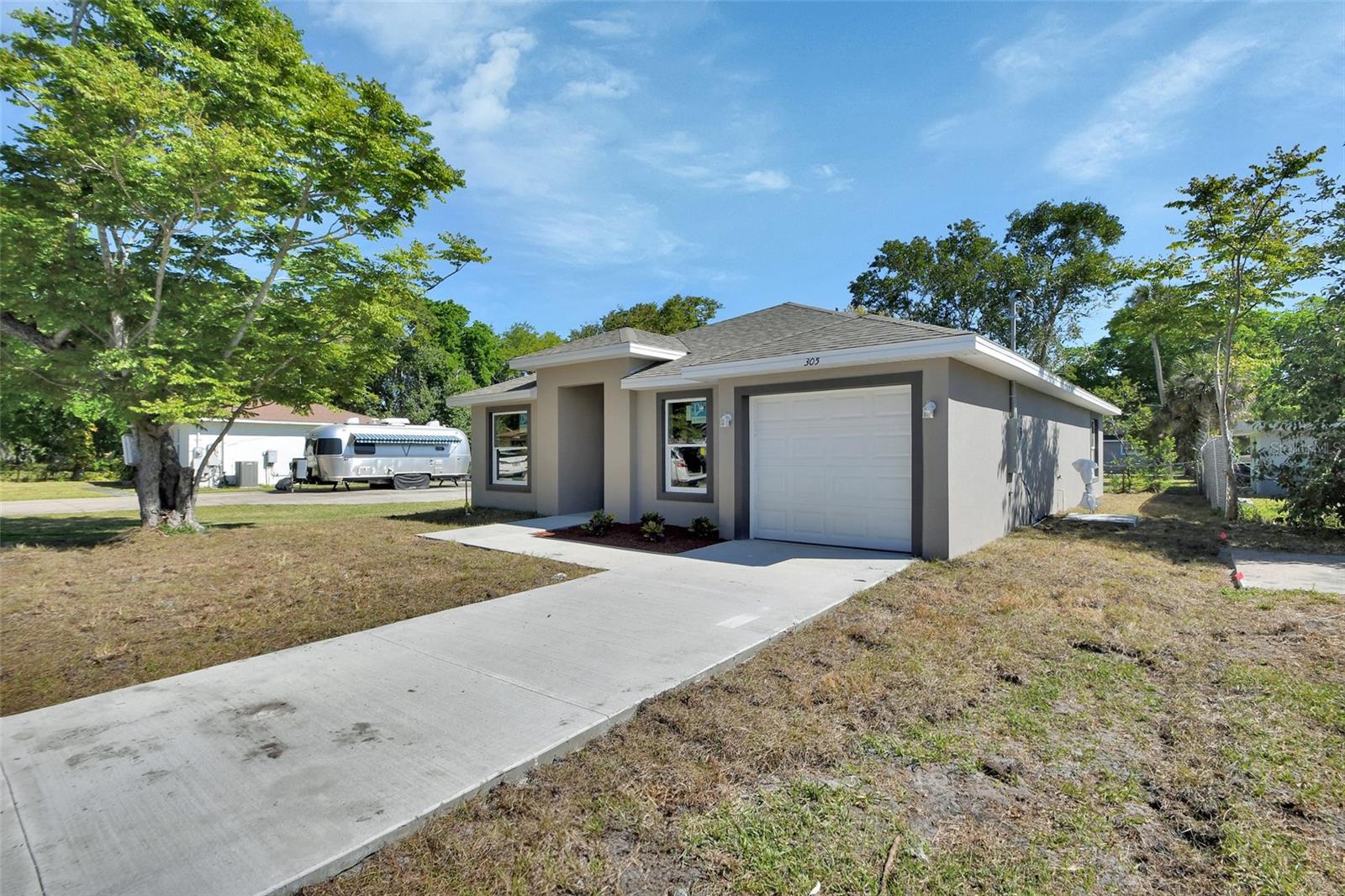 305 FLETCHER AVE, DAYTONA BEACH, FL, 32114