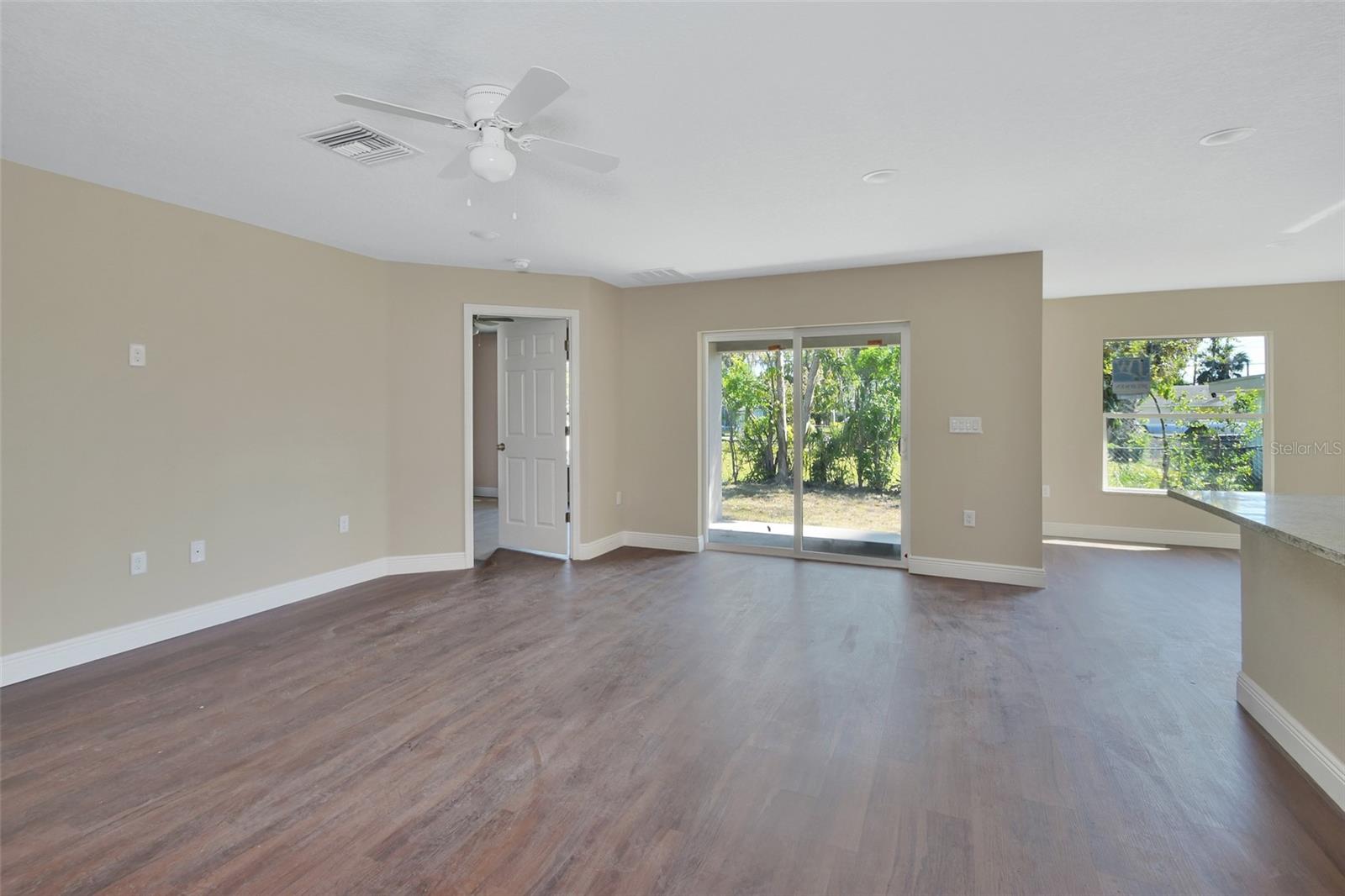 305 FLETCHER AVE, DAYTONA BEACH, FL, 32114