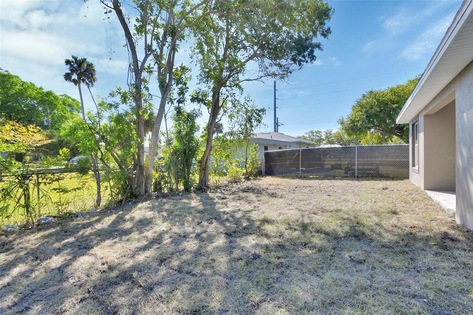 305 FLETCHER AVE, DAYTONA BEACH, FL, 32114