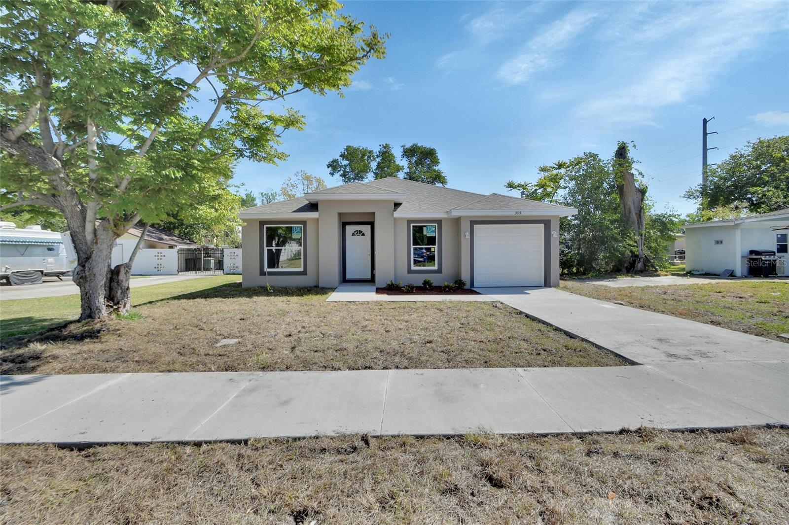 305 FLETCHER AVE, DAYTONA BEACH, FL, 32114