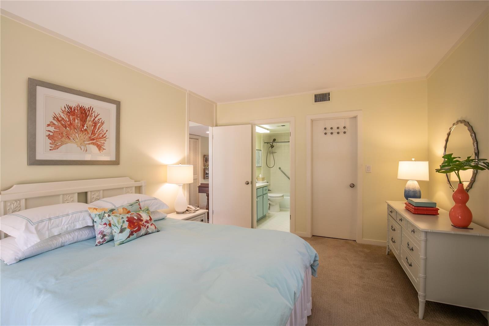 601 W OLD US HIGHWAY 441 #9B, MOUNT DORA, FL, 32757