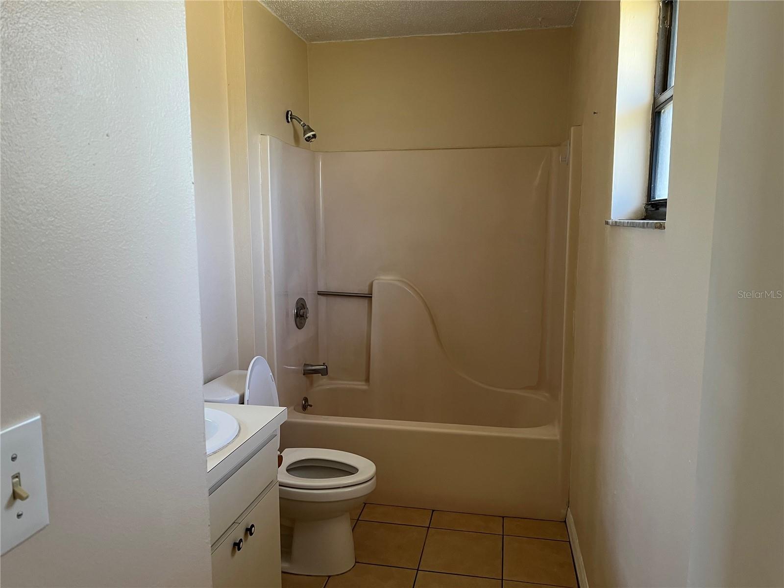 11090 MCFADDEN AVE, ENGLEWOOD, FL, 34224