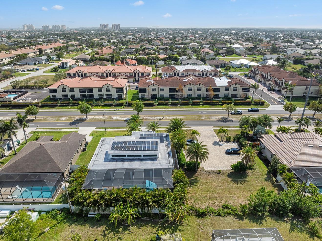 1815 CAPE CORAL PKWY W, CAPE CORAL, FL, 33914