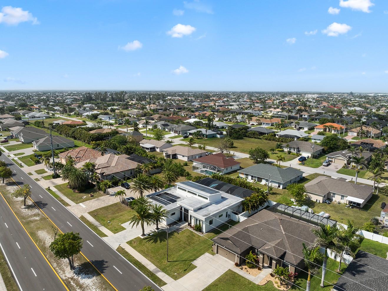 1815 CAPE CORAL PKWY W, CAPE CORAL, FL, 33914