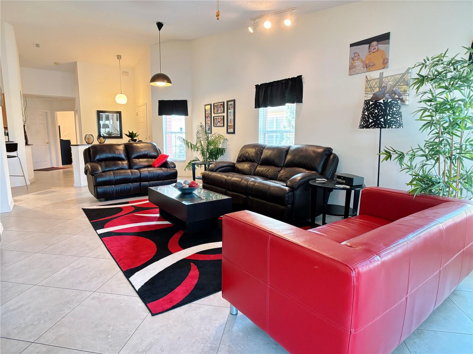 585 GRAND CANAL DR, POINCIANA, FL, 34759