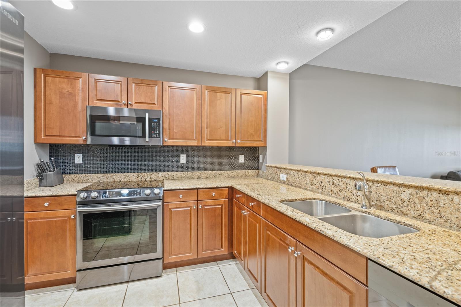 628 CLEVELAND ST #1208, CLEARWATER, FL, 33755