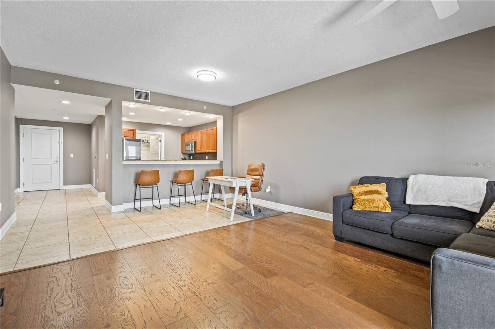 628 CLEVELAND ST #1208, CLEARWATER, FL, 33755