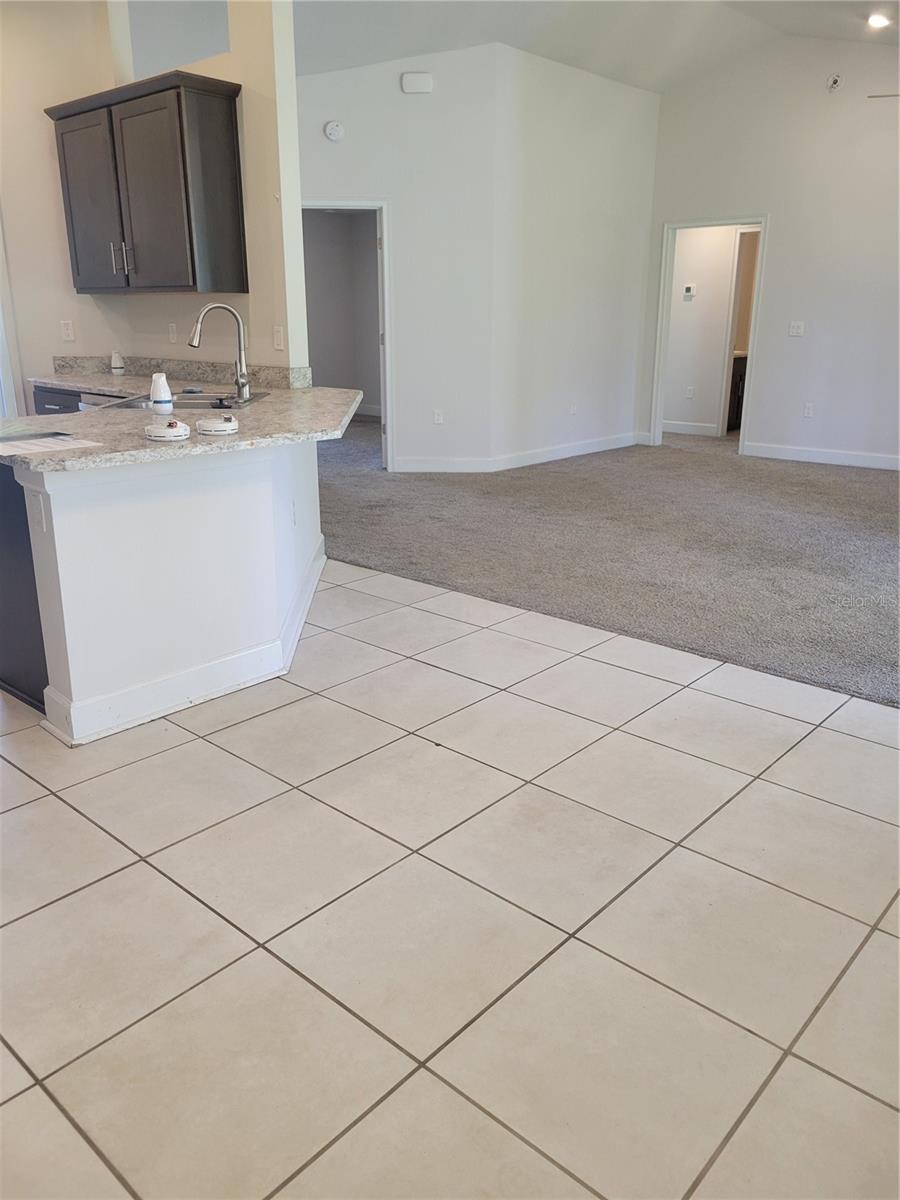 25 BARRINGTON DR, PALM COAST, FL, 32137