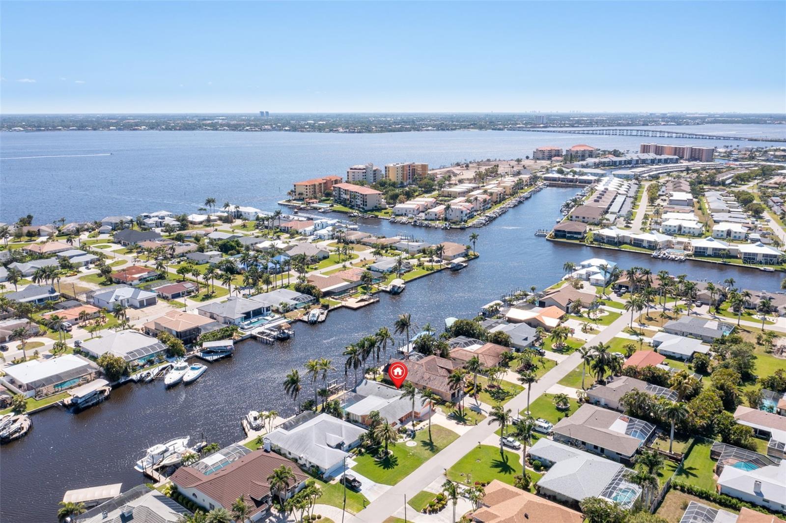 3913 SE 19TH AVE, CAPE CORAL, FL, 33904