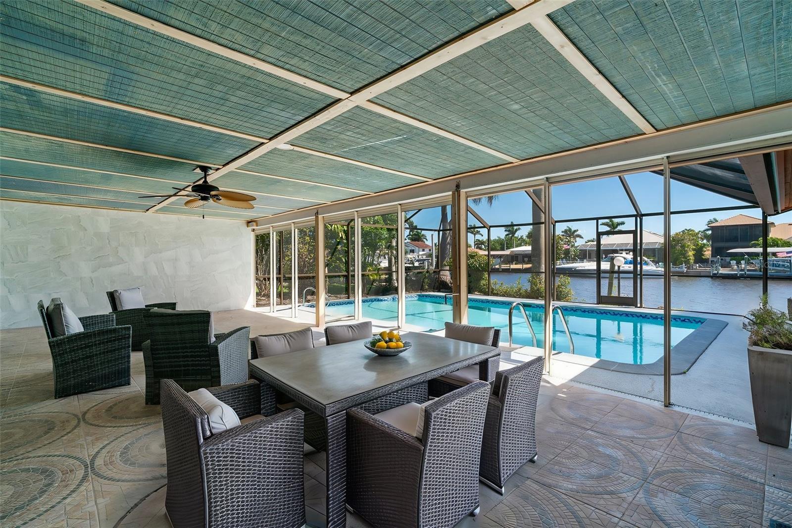 3913 SE 19TH AVE, CAPE CORAL, FL, 33904